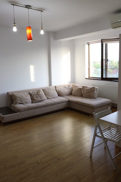 Bazilescu, langa parc 2 camere bloc nou izolat termic